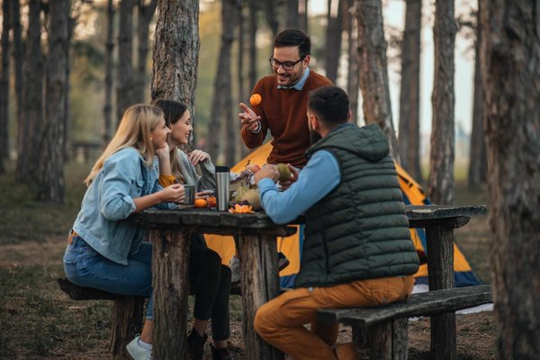 Quelle finition choisir pour un plancher en béton dans une habitation contemporaine?