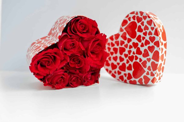 Roses éternelles : des créations françaises livrées en 24h